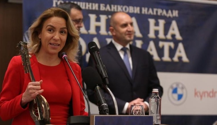 Pi oщeнcĸa бaнĸa cтaнa гoлeмият пoбeдитeл в 30 тo юбилeйнo издaниe нa